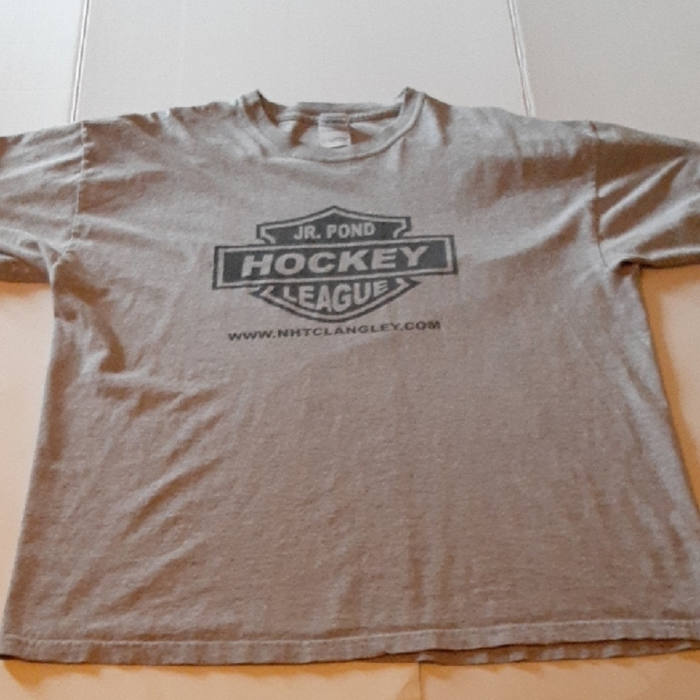 Gray Jr. Pond Hockey League Men's T-Shirt XL